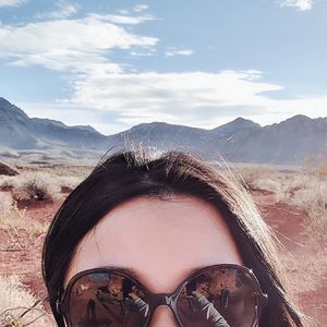 Meet your Posher, Ling